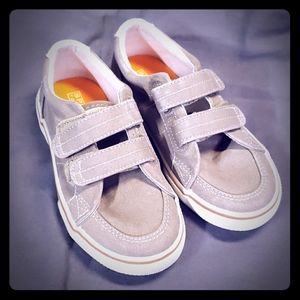 New Kids Sperry Top-Sider Strap On Shoes.
